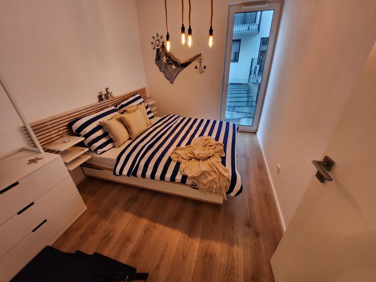 Mickey Apartment Old Town Братислава Экстерьер фото